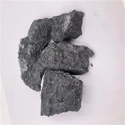 Coc de petroli grafititzat com a additiu de carboni